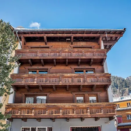 Heart Talhof Nigg Guest house