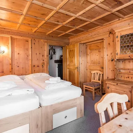 Heart Talhof Nigg Gasthof 3*